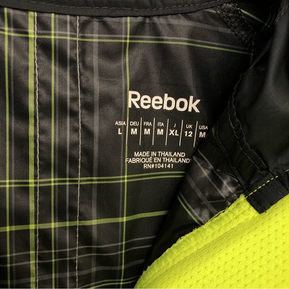 Reebok Women’s Unlined Rain Jacket Size Medium - Picture 5 of 8